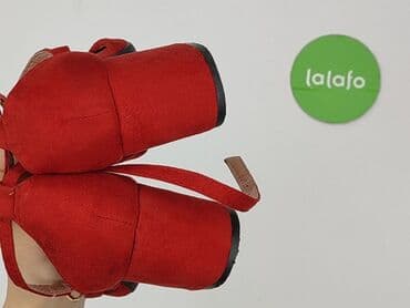 czerwone buty na koturnie ccc: Półbuty damskie, rozmiar 36 — 8