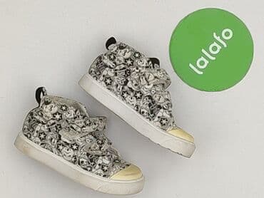 koszulki fruit of the loom hurt: Trampki Clarks, 22, Używany — 2