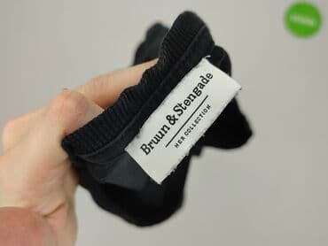 czarne t shirty w serek damskie: T-shirt damski, rozmiar M — 4