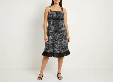 fajne tanie sukienki: Women`s dress, size S — 1