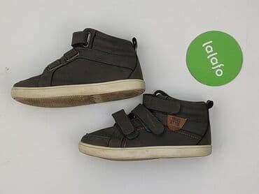 kozaki na obcasie ccc: Buty sportowe 33, Używany — 2