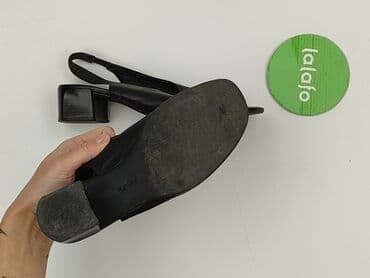 klaveness buty: Sandals for women, size 39 — 6