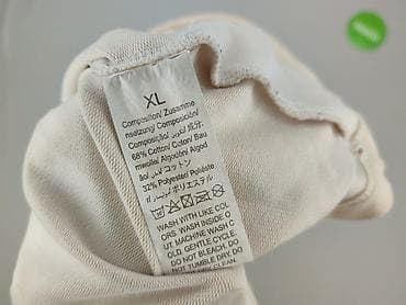 platforma z ubraniami: Bluza damska
, rozmiar XL — 6