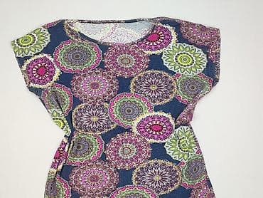 Футболка жіноча, розмір 2XL на lalafo.pl Футболка жіноча, розмір 2XL