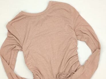t shirty calvin klein allegro: Bershka, Футболка жіноча, розмір M — 1