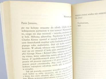 Książki: Książka, gatunek - Powieść, stan - Bardzo dobry — 3