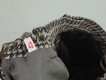 got: Women`s skirt, size XL — 4