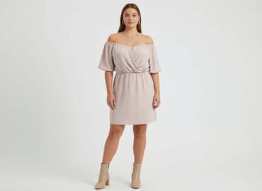 Сукня жіноча, розмір XL на lalafo.pl Сукня жіноча, розмір XL