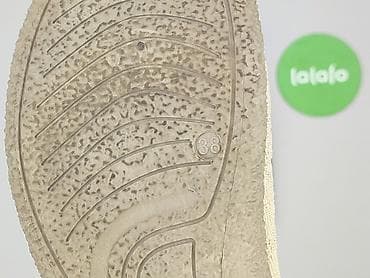 klapki foam runner: Sneakersy damskie, rozmiar 38 — 4
