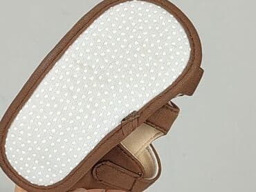 mazurek sandaly dziecięce: Buciki niemowlęce, Disney Baby, 20, stan - Idealny — 7