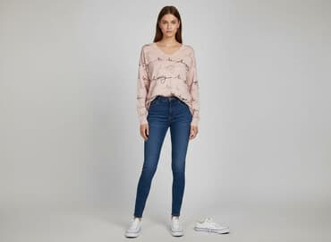 sweter w chmurki reserved: Les étoiles claires Paris, Sweter damski, rozmiar One size — 6