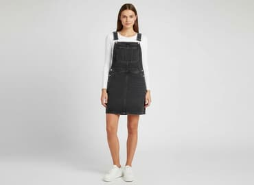 c a kombinezon narciarski: Sukienka damska, rozmiar S — 1