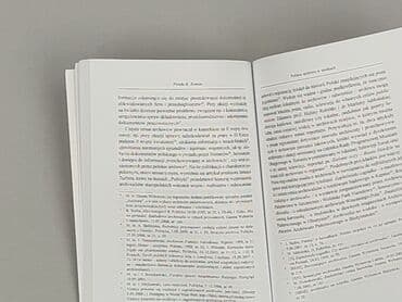 Książki: Książka, gatunek - Literatura faktu, stan - Bardzo dobry — 4