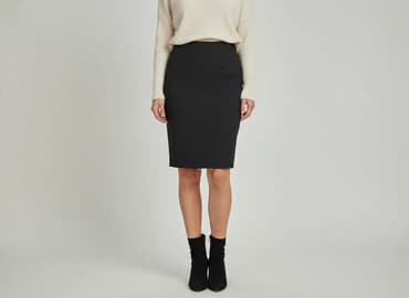 spódnice czarne w białe groszki: Спідниця жіноча, розмір S — 1