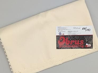 Artykuły papiernicze: Obrus 170 x 100, kolor - Beżowy, stan - Idealny — 1