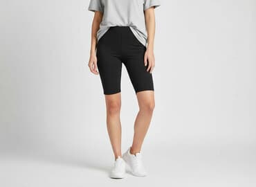 biala koszula i kolarki: House, Legginsy Krótkie damskie, rozmiar XS — 1