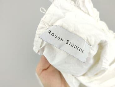 czerwony stanik pod białą bluzkę: Bluzka damska, rozmiar L — 4