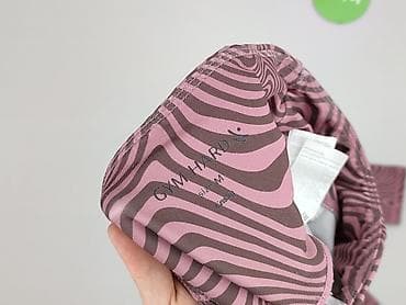 krótkie dresy: Legginsy Sportowe damskie, rozmiar M — 4