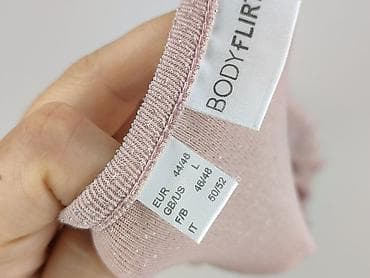 pull and bear dostawa: BODY FLIRT, Bluzka damska, rozmiar L — 4