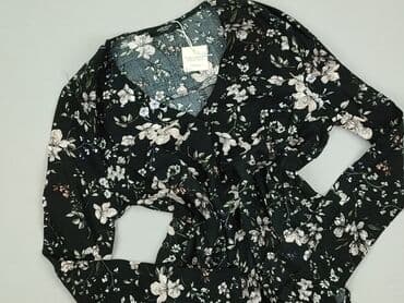 bluza biala: Bluzka damska, rozmiar XS — 1