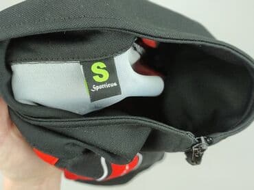 ccc buty do piłki nożnej: T-shirt sportowy dla mężczyzn, rozmiar S — 4