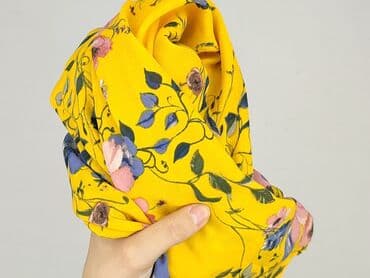 jaka bluzka do rozkloszowanej spódnicy: Gina Tricot, Bluzka damska, rozmiar XS — 7