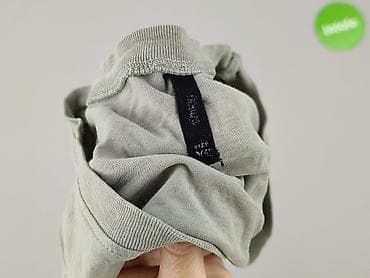bluzka dekolt w serce: T-shirt damski, rozmiar S — 4