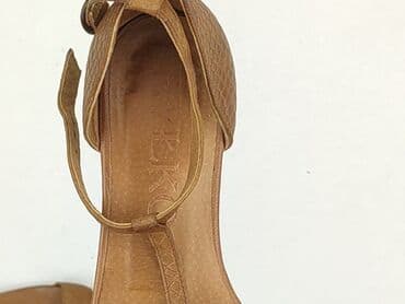 sandały skórzane z zakrytą piętą: Sandały damskie, rozmiar 35 — 7