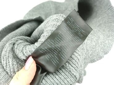 czy akryl w swetrze jest dobry: Sweter damski, rozmiar M — 4
