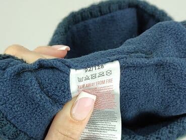 sweter hello kitty h: Снуд, 8 р., стан - Дуже гарний — 5