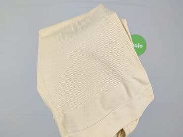 ubrania tuszujące brzuch: Women`s T-shirt, size L — 7