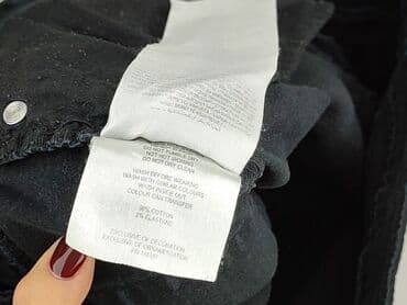 krótkie spodenki i nogi z cellulitem: Amisu, Szorty damskie, M — 5