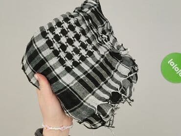 h: Scarf, Female, condition - Very good — 4