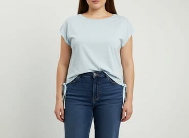 bluzki ze sciągaczem na dole: T-shirt damski, rozmiar 3XL — 5