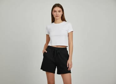 hm krótkie spodenki czarne: H&M Divided, Szorty damskie, rozmiar 2XS — 7