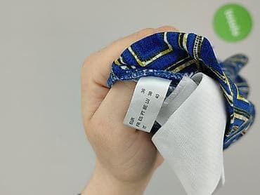 biale spodenki pull and bear: Szorty damskie, rozmiar S — 4