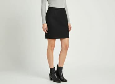 obcisła spódniczka czarne: Women`s skirt, size M — 1