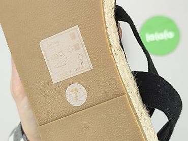 crocsy: Босоніжки жіночі, розмір 37 — 4