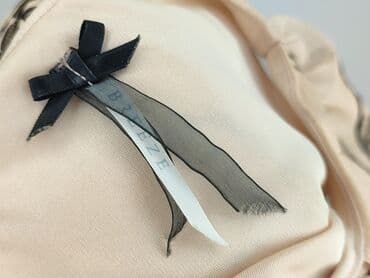 tkaniny na bluzy: Bluzka damska, rozmiar S — 4