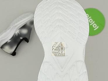 koszula patchwork: Buty sportowe 25, Używany — 5