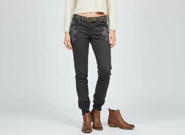 t shirty desigual: Desigual, Jeans for women, size 2XS — 7