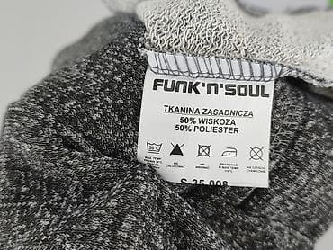 czarna bluza z kapturem pull: Bluza z kapturem damska, rozmiar L — 5