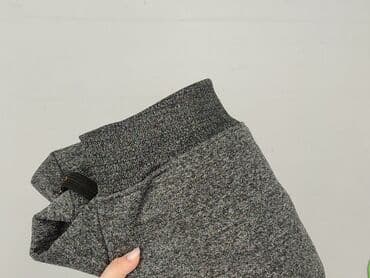 czy akryl w swetrze jest dobry: Bluza z kapturem dla mężczyzn, M, stan - Dobry — 5
