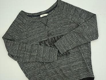 Sweatshirts and fleeces: Women`s sweatshirt, size S — 1