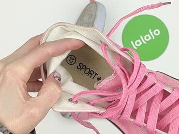 szelki do rajstop: Trampki 37, Używany — 6