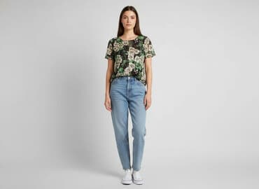 mystery box z koszulkami piłkarskimi: Dorothy Perkins, T-shirt damski, rozmiar M — 7