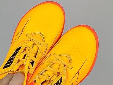 ccc red: Buty sportowe Decathlon, 32, Używany — 6