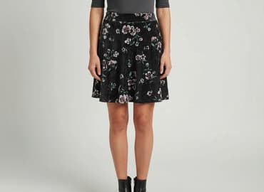 welurowa plisowane spódnice: Chic, Spódnica damska, rozmiar S — 1