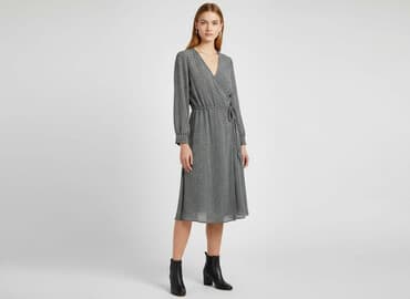 sukienki dla pań po 60 tce na wesele: H&M, Sukienka damska, rozmiar S — 7