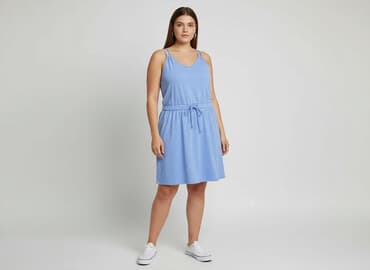sukienka z marszczeniem na brzuchu plus size: Okay, Sukienka damska, rozmiar 2XL — 6
